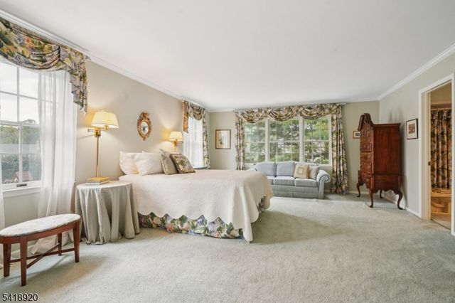 66 Springbrook Rd, Springfield Twp., NJ 07081