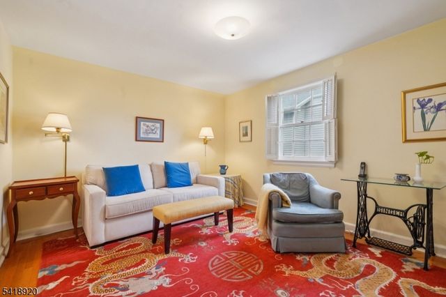 66 Springbrook Rd, Springfield Twp., NJ 07081