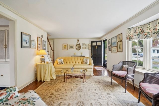 66 Springbrook Rd, Springfield Twp., NJ 07081