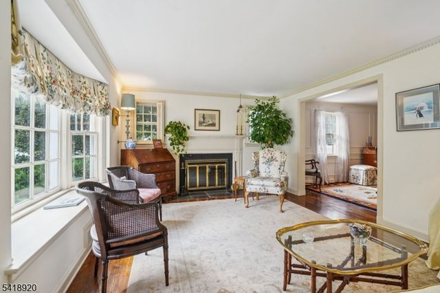 66 Springbrook Rd, Springfield Twp., NJ 07081