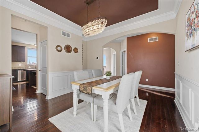 4930 E Stonegate Circle, Orion Charter Township, MI 48359