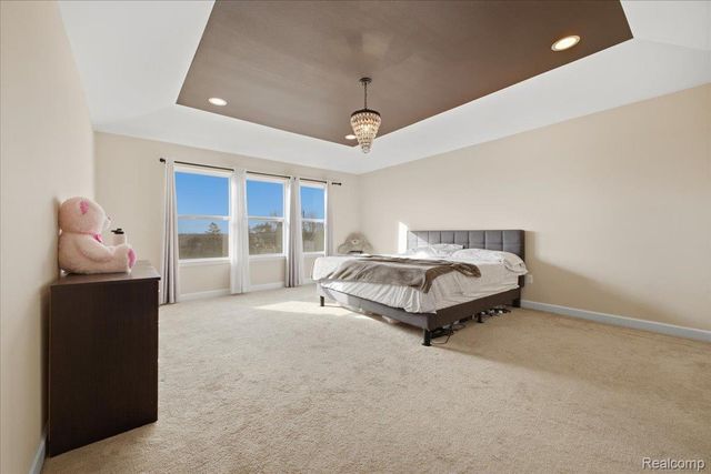 4930 E Stonegate Circle, Orion Charter Township, MI 48359