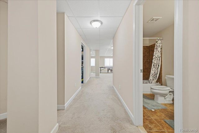4930 E Stonegate Circle, Orion Charter Township, MI 48359