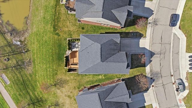 4930 E Stonegate Circle, Orion Charter Township, MI 48359