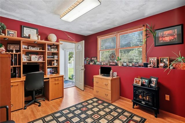 21 Wysteria Lane, Cumberland, RI 02864