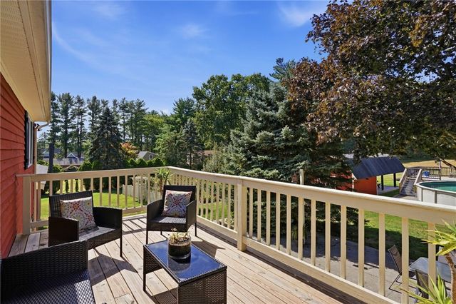 21 Wysteria Lane, Cumberland, RI 02864