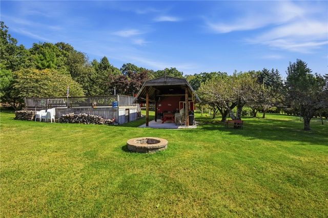 21 Wysteria Lane, Cumberland, RI 02864
