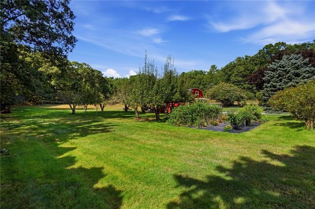 21 Wysteria Lane, Cumberland, RI 02864