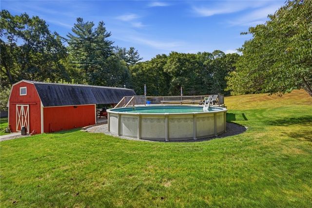 21 Wysteria Lane, Cumberland, RI 02864
