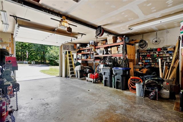 21 Wysteria Lane, Cumberland, RI 02864