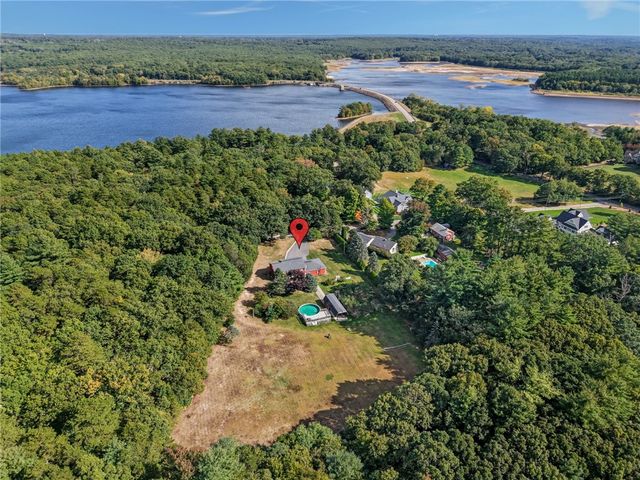 21 Wysteria Lane, Cumberland, RI 02864