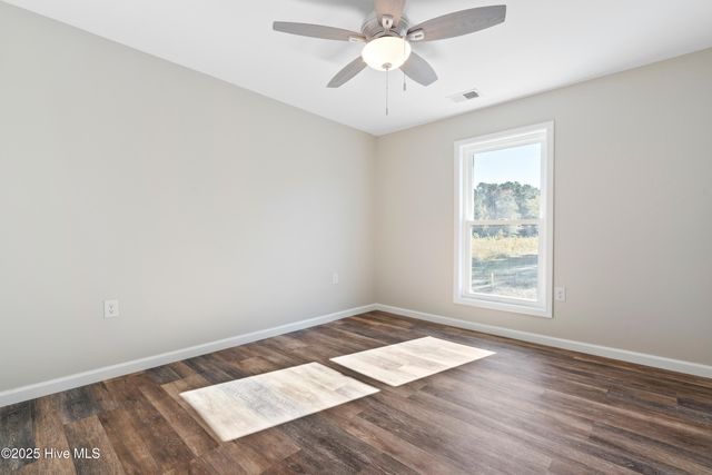 1070 Midway Road SE, Bolivia, NC 28422