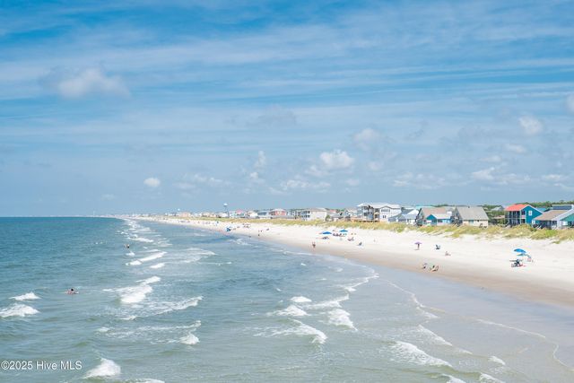 1070 Midway Road SE, Bolivia, NC 28422