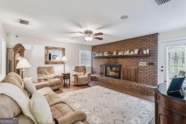 435 Chapel Crossing Road, Brunswick, GA 31525