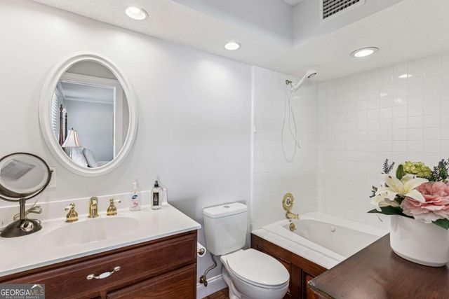 435 Chapel Crossing Road, Brunswick, GA 31525