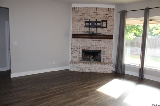 911 JACK BROWN, Whitehouse, TX 75791