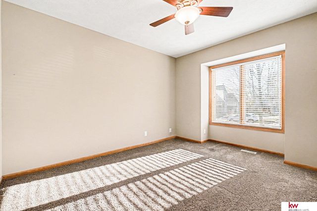 16632 Olive Street, Omaha, NE 68136