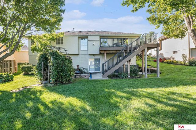 16632 Olive Street, Omaha, NE 68136