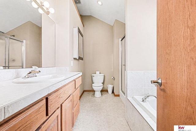 16632 Olive Street, Omaha, NE 68136