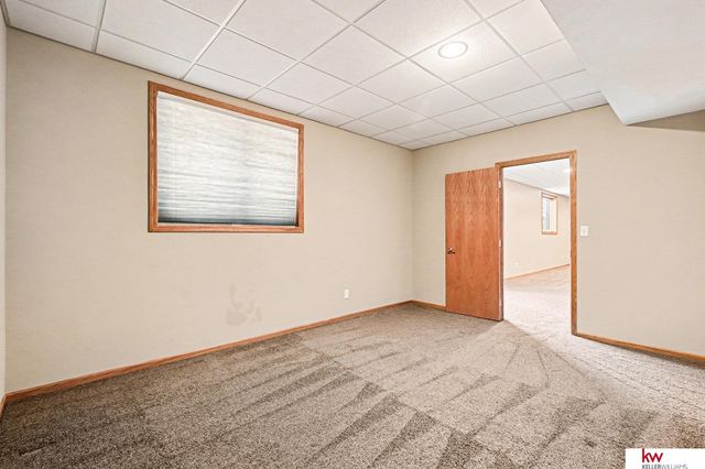 16632 Olive Street, Omaha, NE 68136