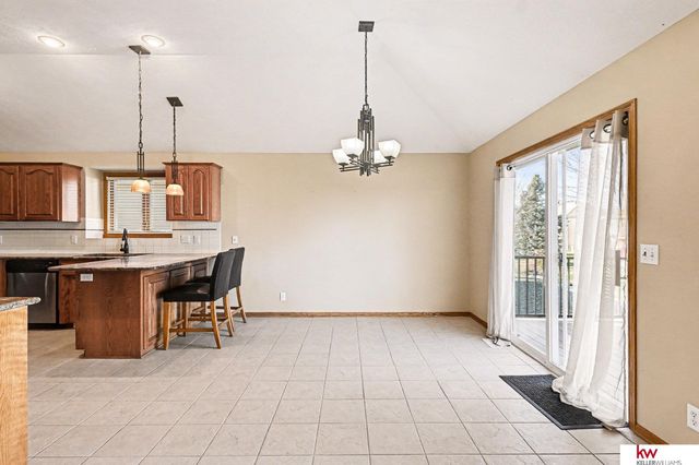 16632 Olive Street, Omaha, NE 68136