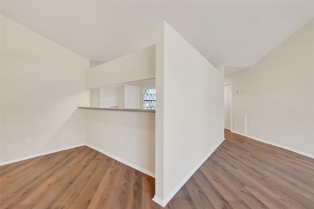 11322 Yorklyn Drive, Houston, TX 77066