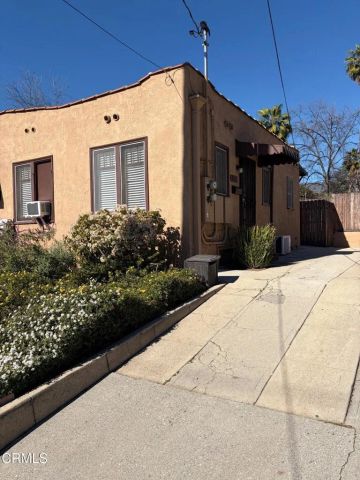 1107 E Howard Street, Pasadena, CA 91104