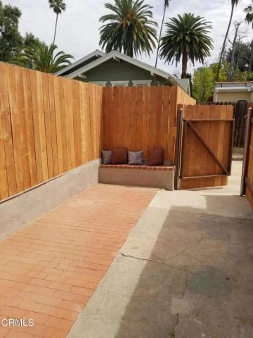 1107 E Howard Street, Pasadena, CA 91104