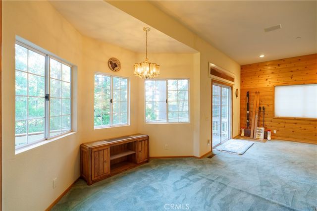 27381 Cottonwood Lane, Lake Arrowhead, CA 92317