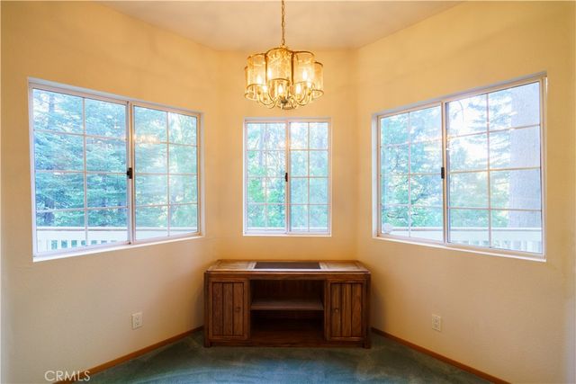 27381 Cottonwood Lane, Lake Arrowhead, CA 92317