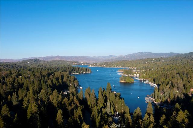 27381 Cottonwood Lane, Lake Arrowhead, CA 92317