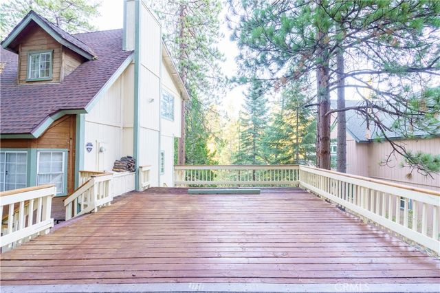 27381 Cottonwood Lane, Lake Arrowhead, CA 92317
