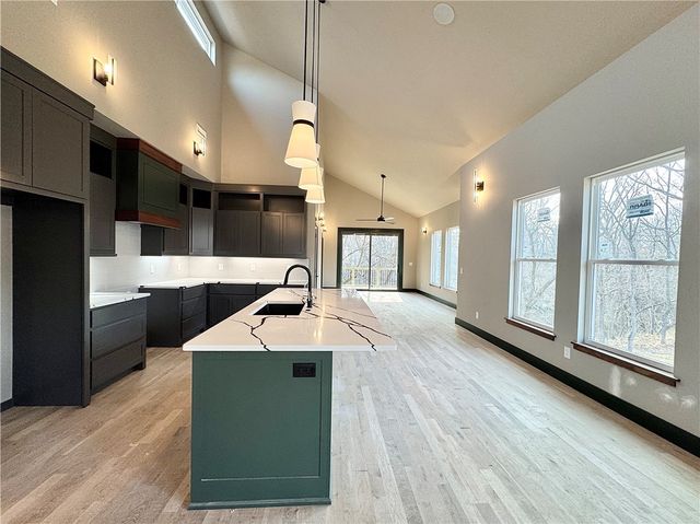 516 E Pearl Street, Rogers, AR 72756