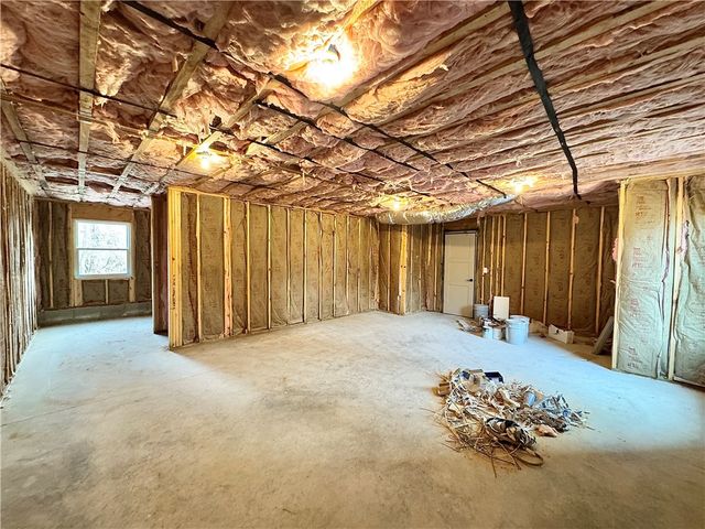 516 E Pearl Street, Rogers, AR 72756