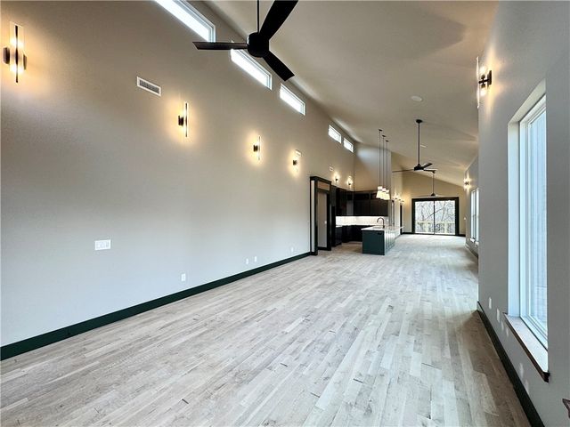 516 E Pearl Street, Rogers, AR 72756