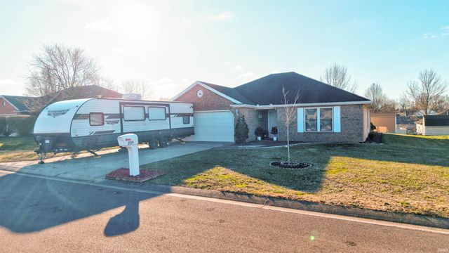 209 W Savannah Drive, Huntingburg, IN 47542