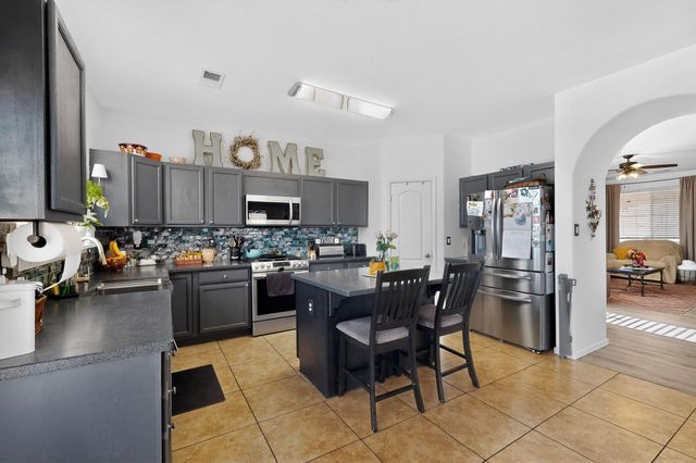 2512 Mountain Gate Lane SW, Albuquerque, NM 87121