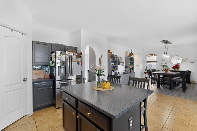 2512 Mountain Gate Lane SW, Albuquerque, NM 87121