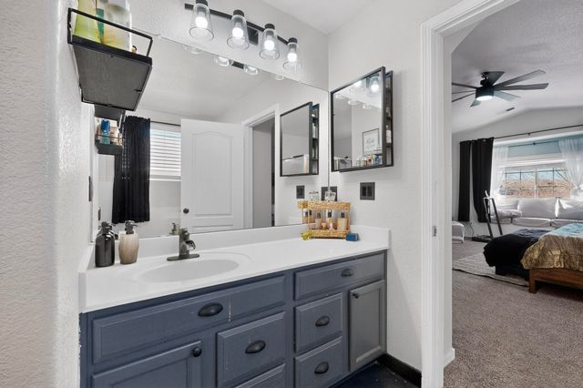 2512 Mountain Gate Lane SW, Albuquerque, NM 87121