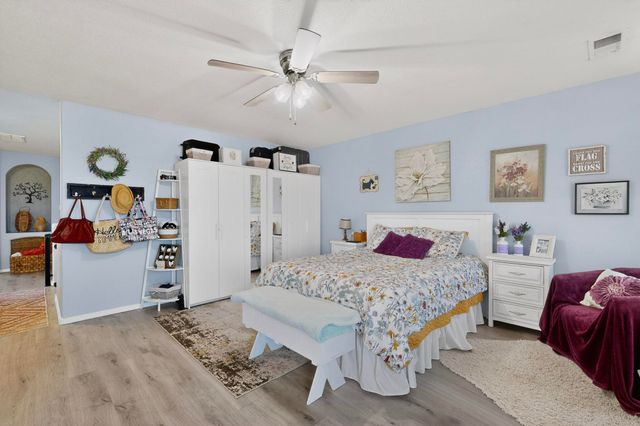 2512 Mountain Gate Lane SW, Albuquerque, NM 87121