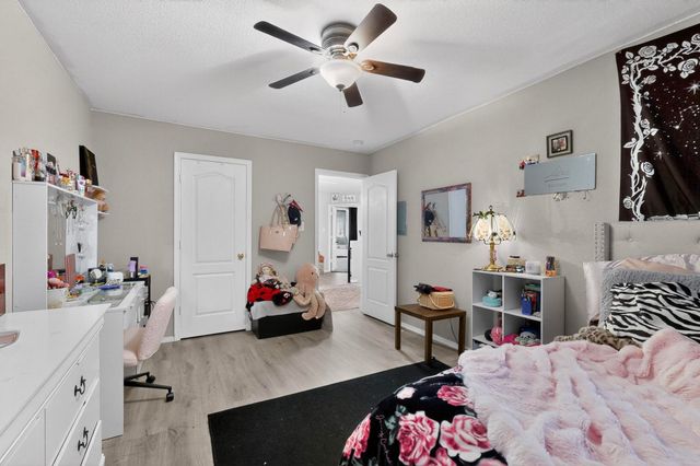 2512 Mountain Gate Lane SW, Albuquerque, NM 87121