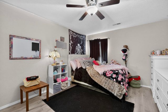 2512 Mountain Gate Lane SW, Albuquerque, NM 87121