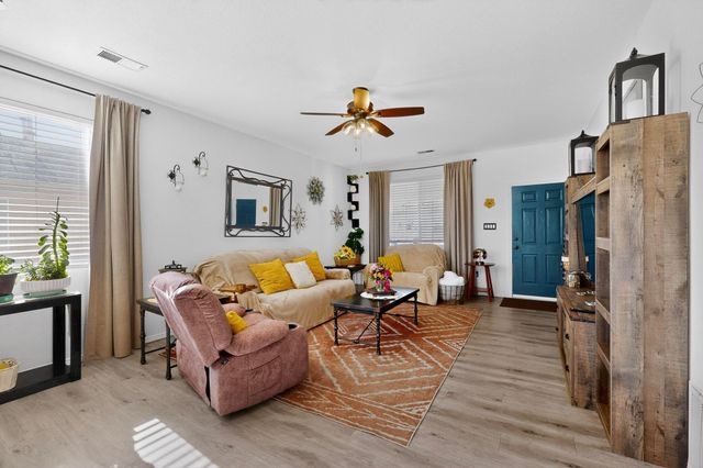 2512 Mountain Gate Lane SW, Albuquerque, NM 87121