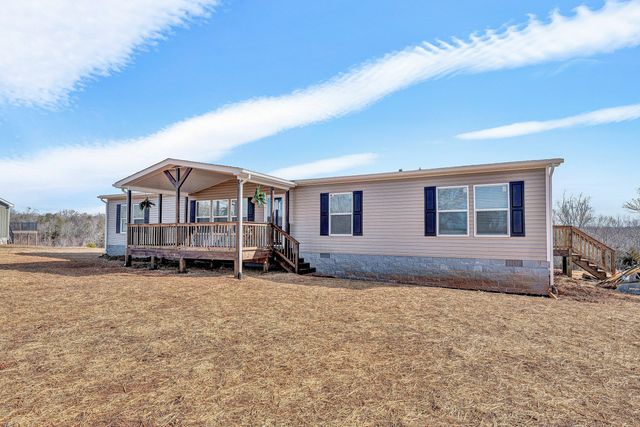 2206 Lipscomb RD, Moneta, VA 24121