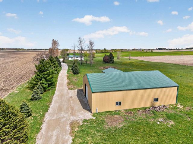 W13487 CARTER ROAD, Ripon, WI 54971