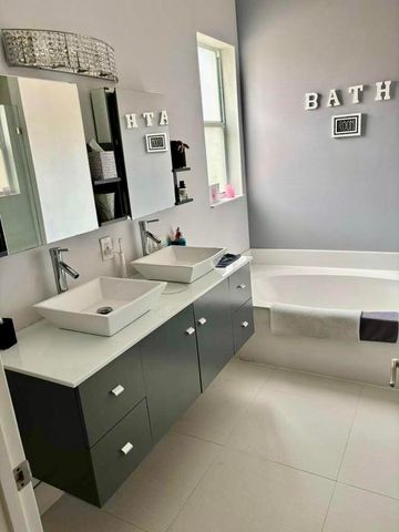 14272 NW 18th Court, Pembroke Pines, FL 33028