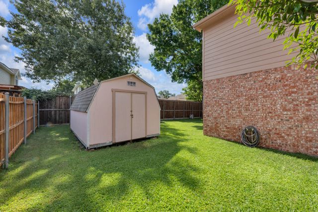 4622 Devonshire Drive, Grand Prairie, TX 75052