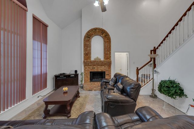4622 Devonshire Drive, Grand Prairie, TX 75052