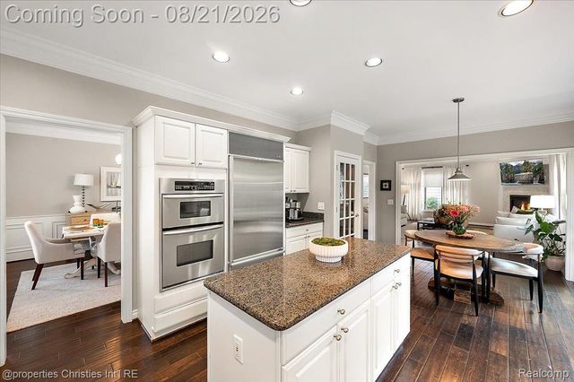 2010 Northlawn Boulevard, Birmingham, MI 48009
