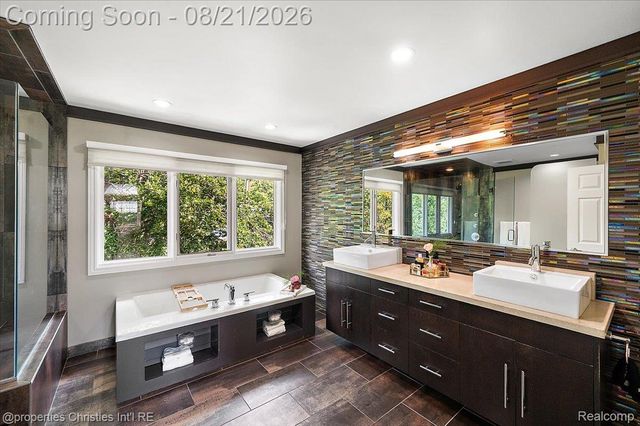 2010 Northlawn Boulevard, Birmingham, MI 48009